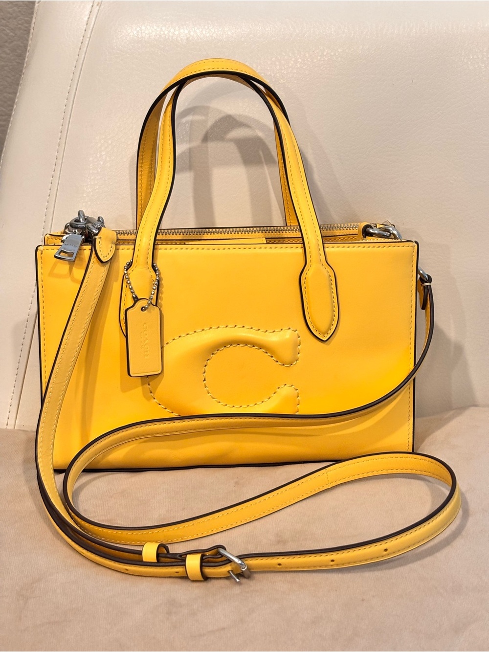 COACH Nina Yellow Small Tote Bag (Style #CT804) in the color Daisy NWOT - Picture 5 of 16